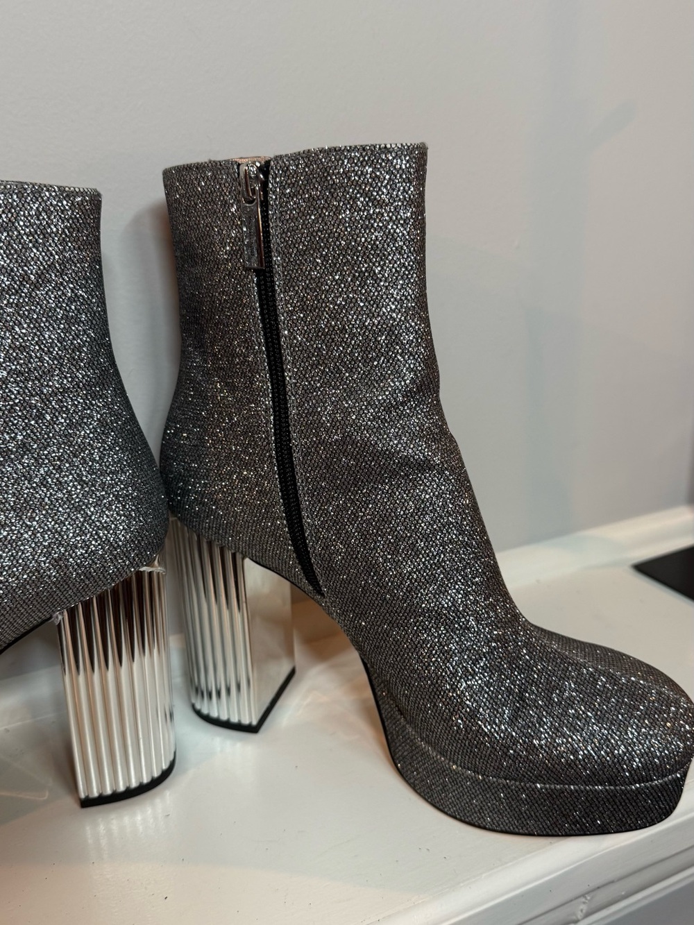 Michael Kora Glitter Silver Platform Boot - Picture 3 of 8